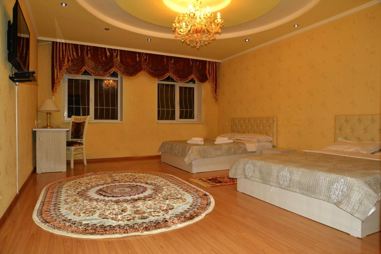 Astoria B&B Osh Bagian luar foto
